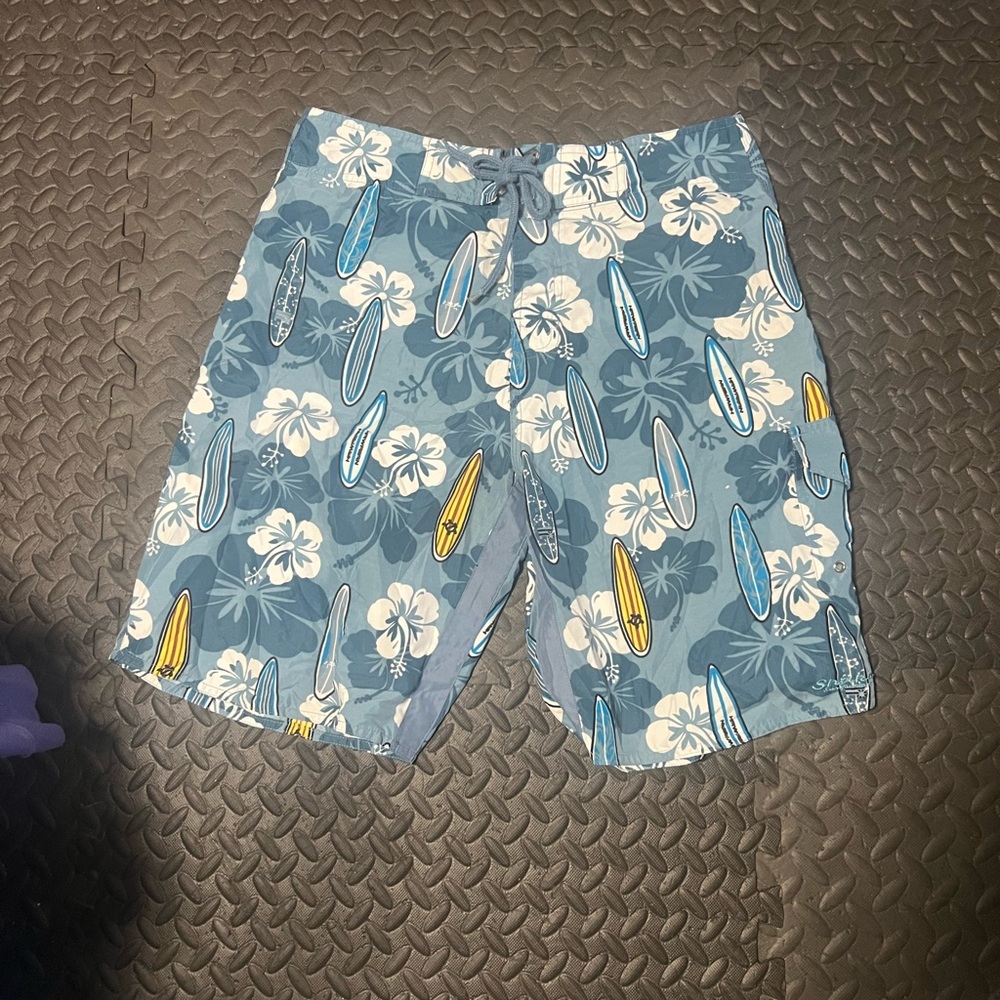 Blue Floral Surfboard Men's Hybrid Shorts